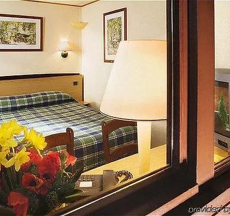 Nicotel 4*